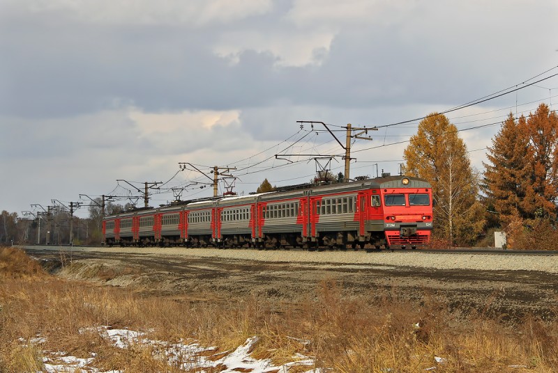 Пермь 2 кунгур. Эт2м 124. Электричка Кунгур-Пермь 2. Пермь 2 ЖД поезда.